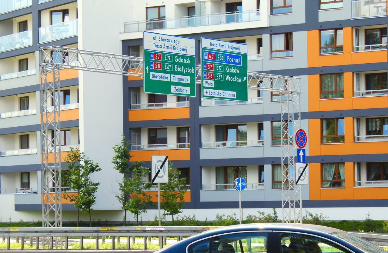 Apartamenty Metro Slodowiec, Free Parking Zeromskiego 1 Cmkp- 5 Min Warsaw Exterior photo
