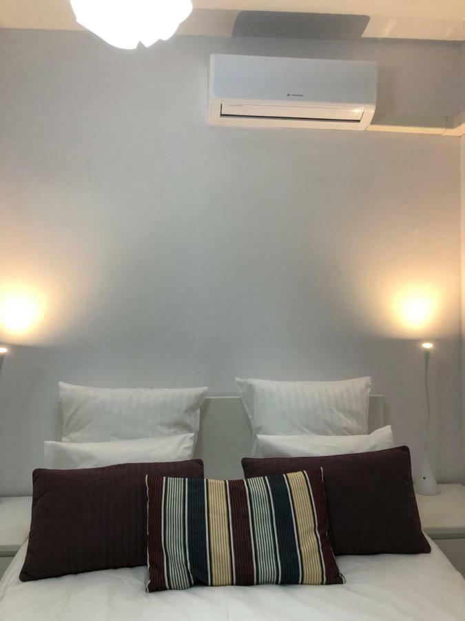 Apartamenty Metro Slodowiec, Free Parking Zeromskiego 1 Cmkp- 5 Min Warsaw Exterior photo